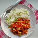 Saldžiarūgštė kiauliena su daržovėmis