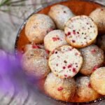 Rikotos spurgos su liofilizuotomis avietėmis
