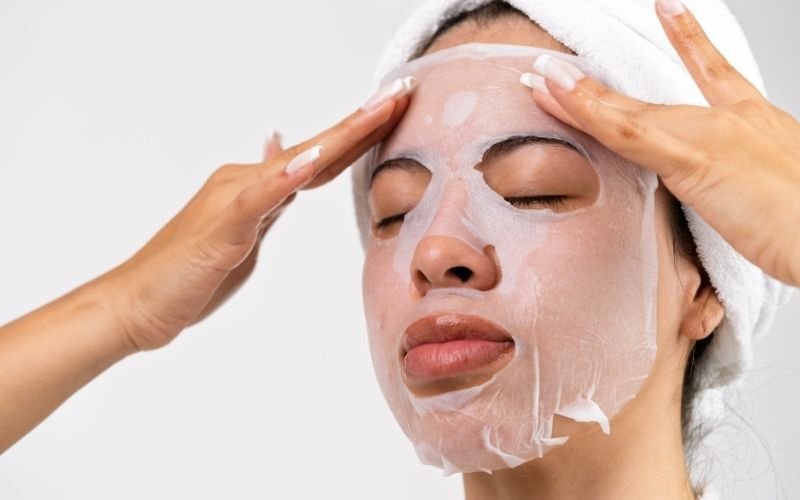 Biodance veido kaukė: kuo jos skiriasi nuo kitų lakštinių kaukių? Biodance veido kaukė